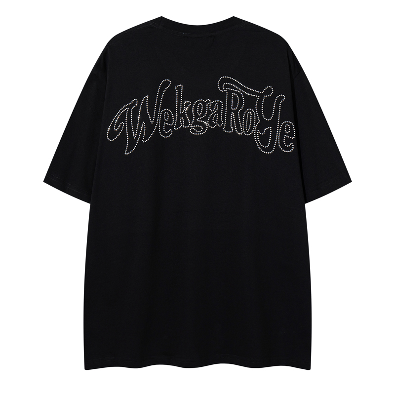 Streetwear-Trendmarke Majestik – Streetwear Brand With A Logo Bewertung und Preis