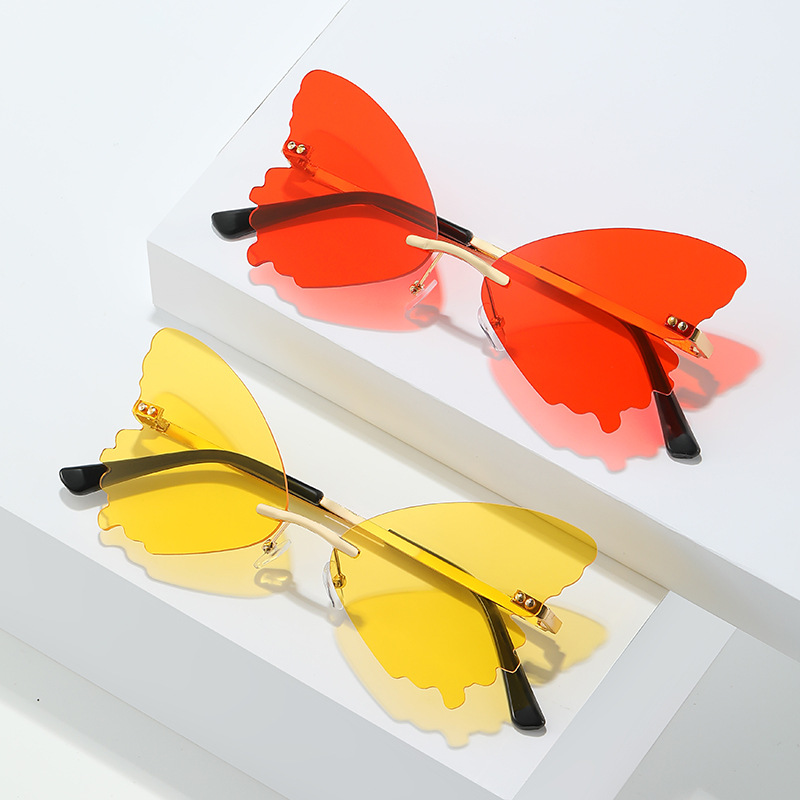 Vintage randlose Schmetterling – Streetwear Brand With Butterfly Bewertung und Preis