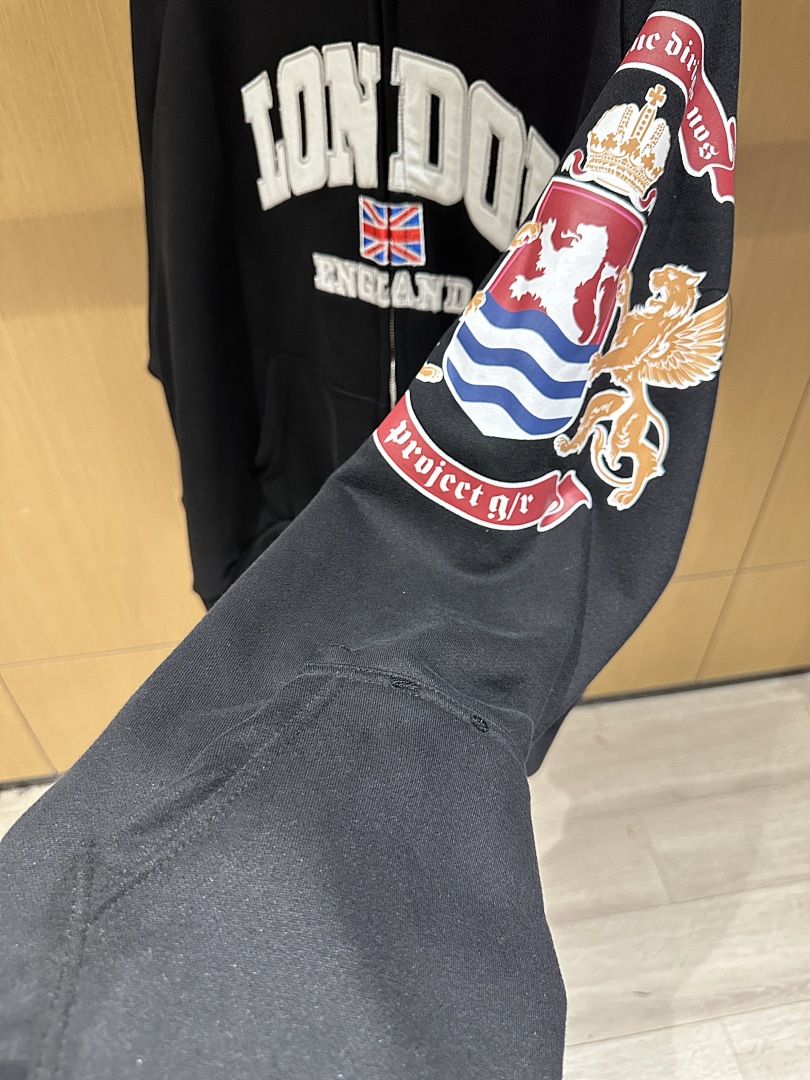 25S Gewaschener, dekonstruiert – Streetwear Brands London Bewertung und Preis