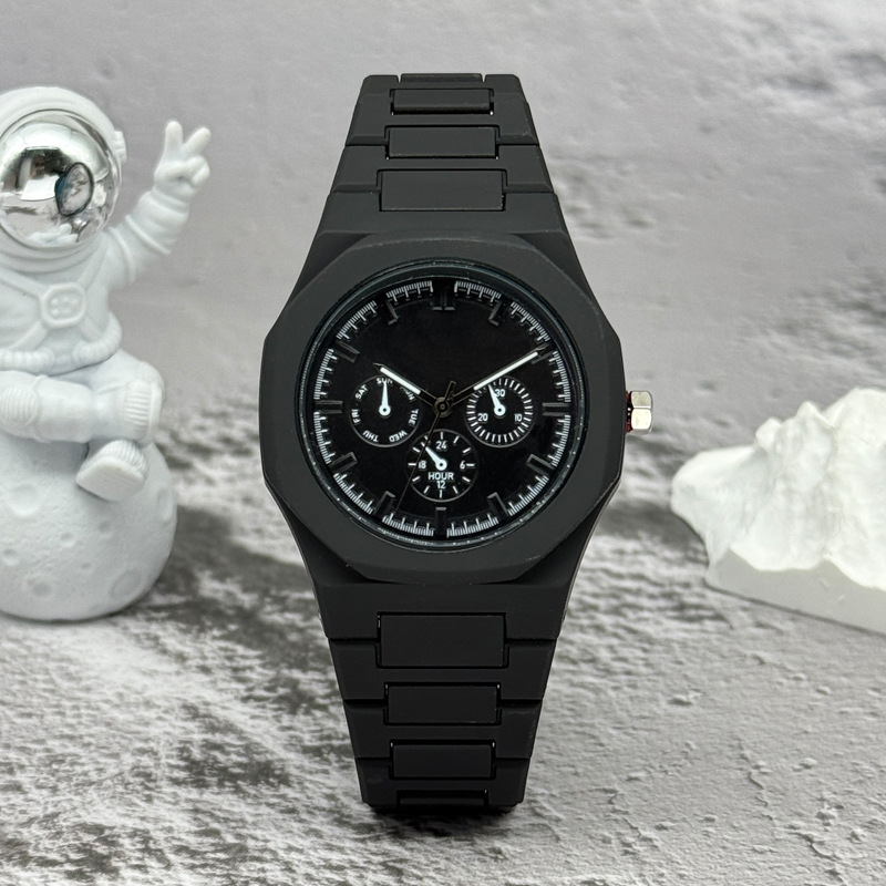 Berühmte Marke, gefälschte Uhr – Streetwear Brand Luxury Bewertung und Preis